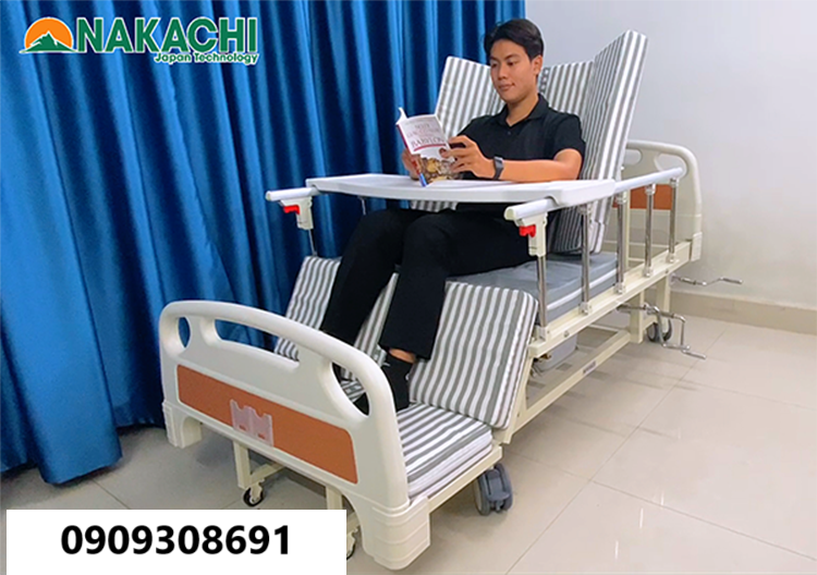  Giường bệnh nhân 4 tay quay 14 chức năng Nakachi NC-04T